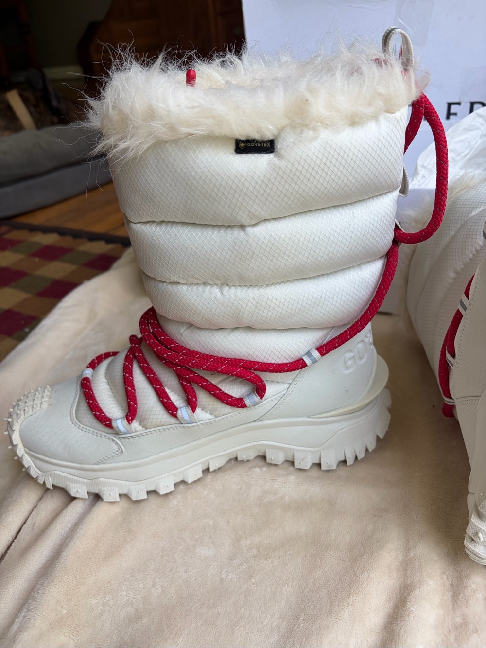 Moncler Trail Grip Apres’ High Snow Boots - Picture 7 of 14
